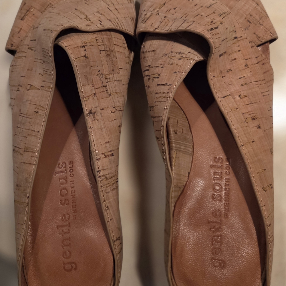 Gentle Souls By Kenneth Cole Women's Tan Cork Shoes
